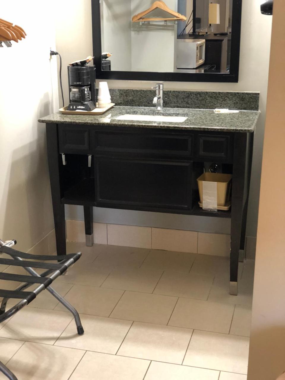 Deerfield Inn And Suites - Fairview Bagian luar foto