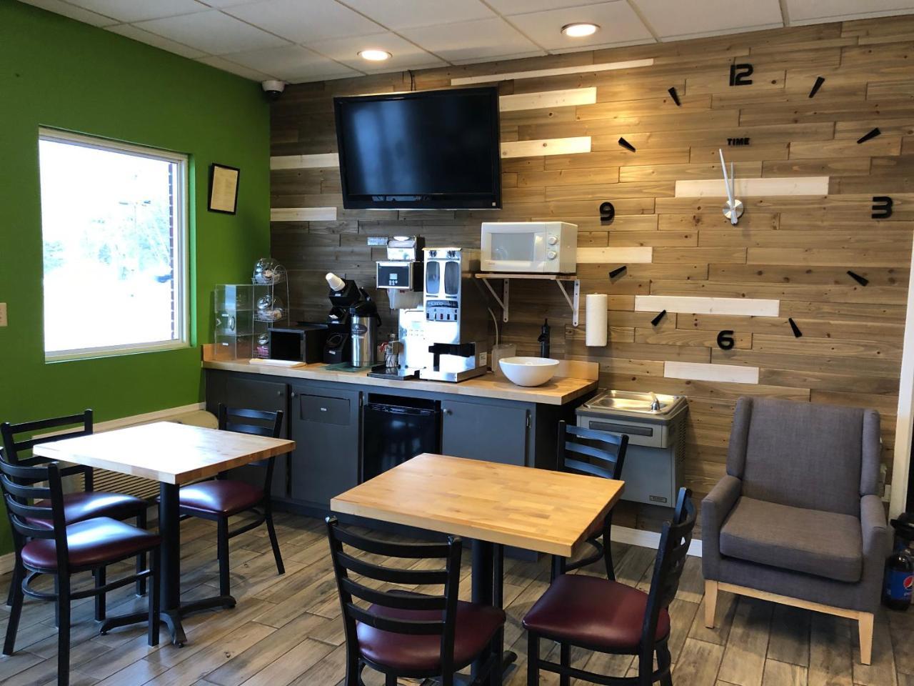 Deerfield Inn And Suites - Fairview Bagian luar foto